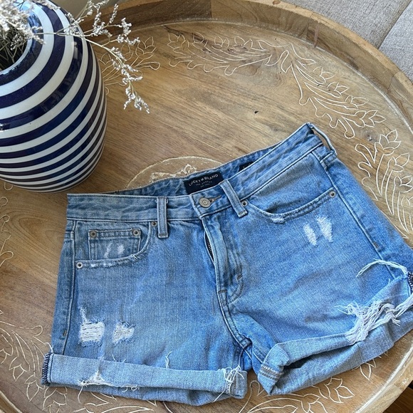 Lucky Brand Blue Distressed Jean Shorts size 26 - Picture 1 of 9